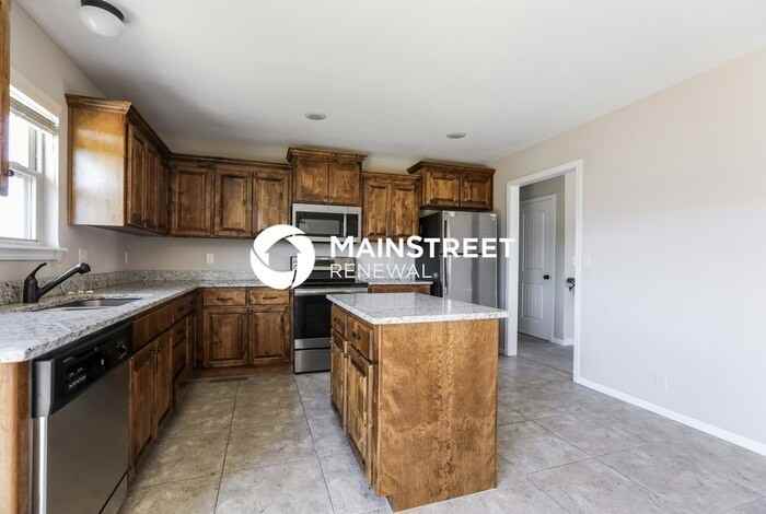 1405 Nw High View Dr - Photo 6 of 17