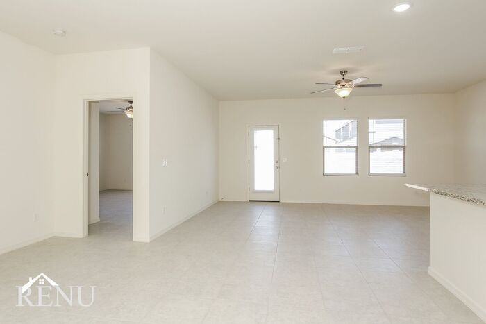 35326 W San Capistrano Ave - Photo 7 of 19