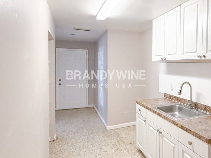 4230 Tom Skinner Way - Photo 7 of 20