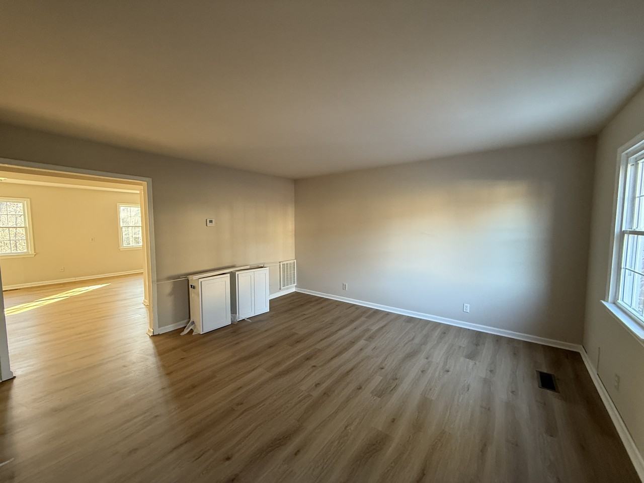 534 Olde Greenwich Circle - Photo 3 of 34