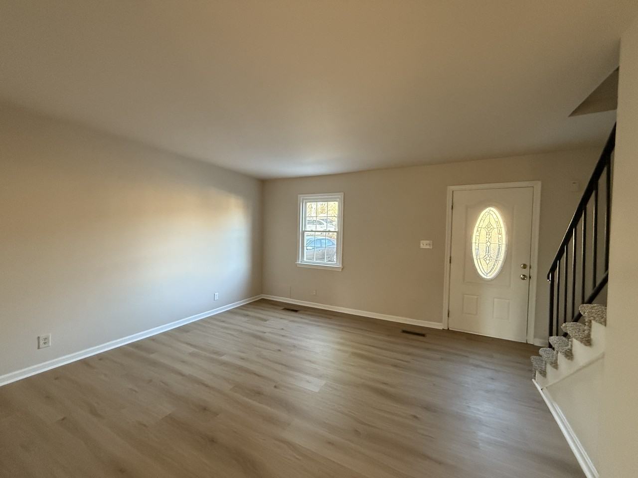 534 Olde Greenwich Circle - Photo 6 of 34