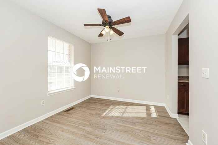 620 Cedar Bend Ln - Photo 5 of 18