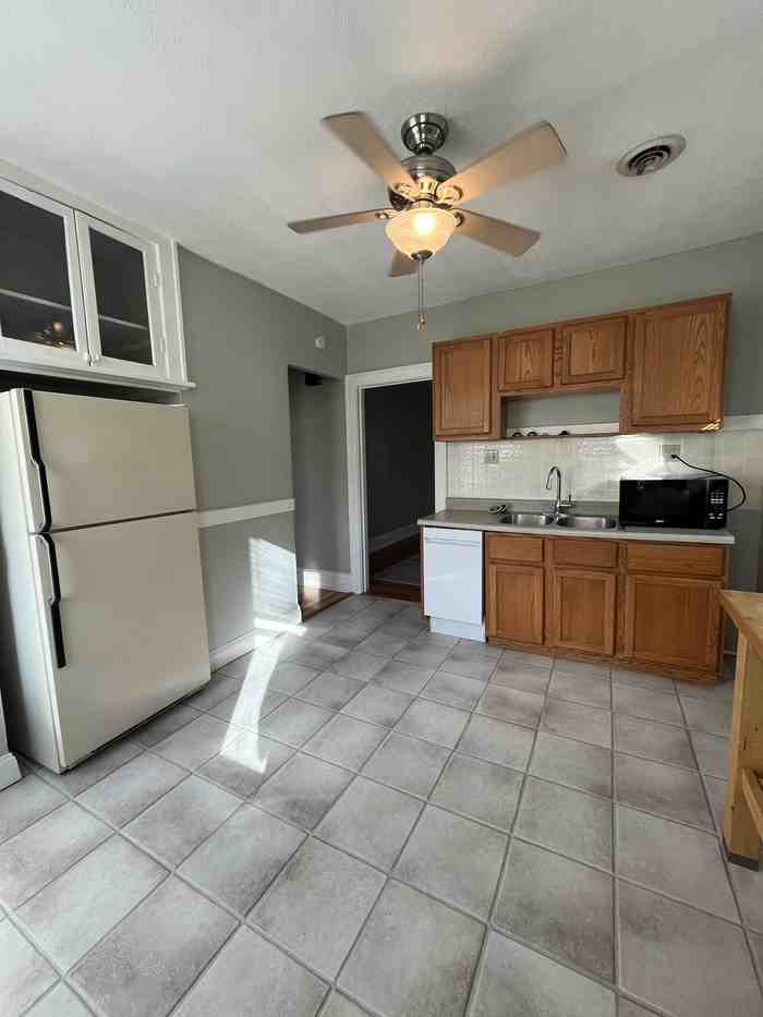 5436 Lisette Ave #2F - Photo 7 of 14