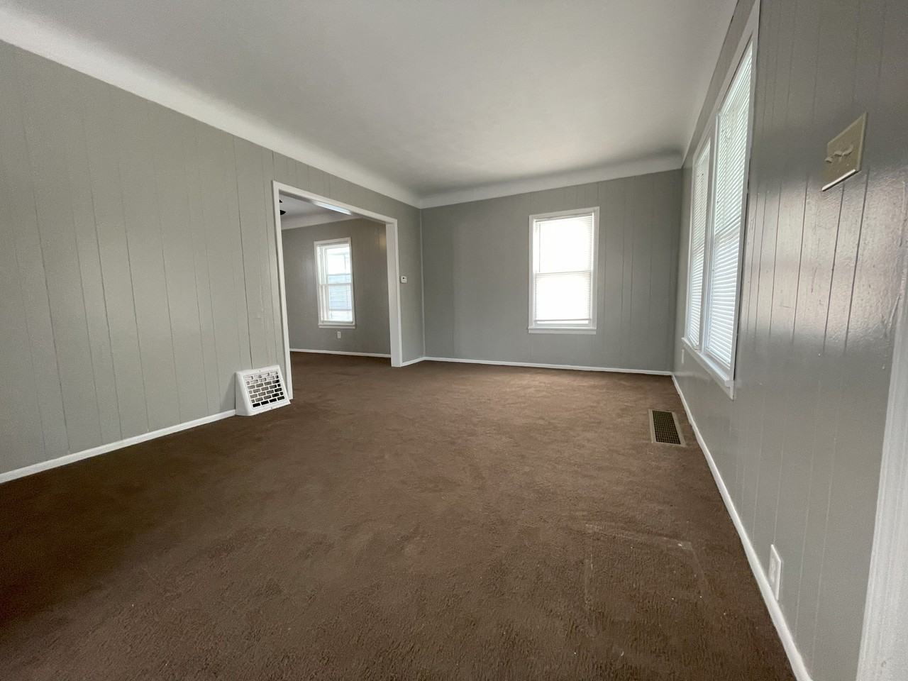 3131 Enright St - Photo 5 of 18