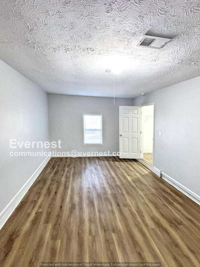 1212 Claywill Cir - Photo 4 of 15