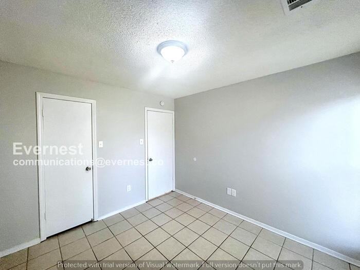 6270 Jamestown Ave - Photo 3 of 31