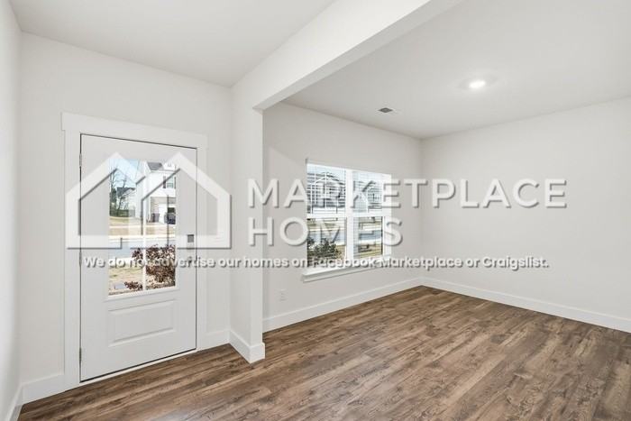 8203 Watercolour Ln - Photo 4 of 34