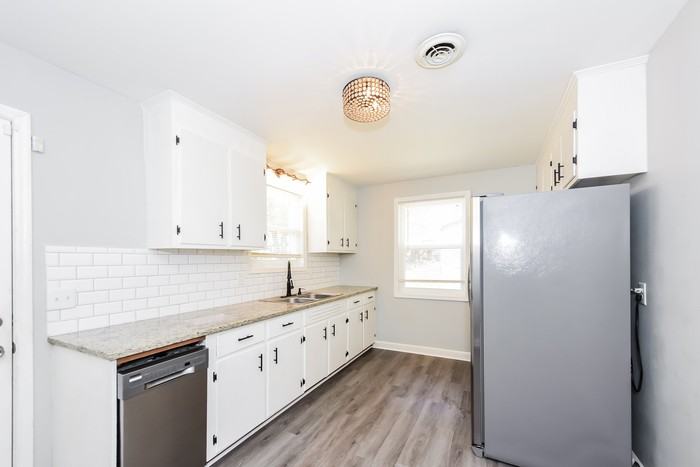 434 Mockernut Ln - Photo 6 of 12