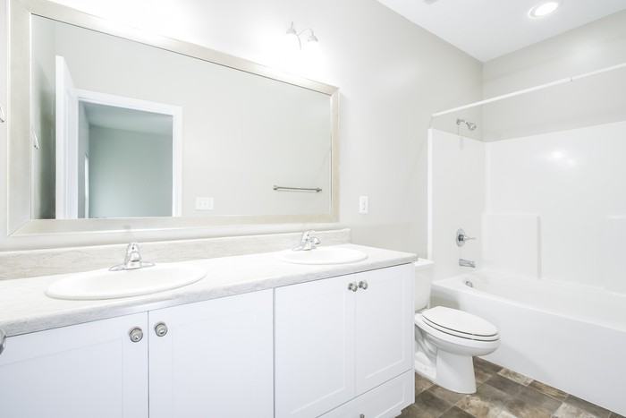 2193 Grove Landing Way - Photo 4 of 10