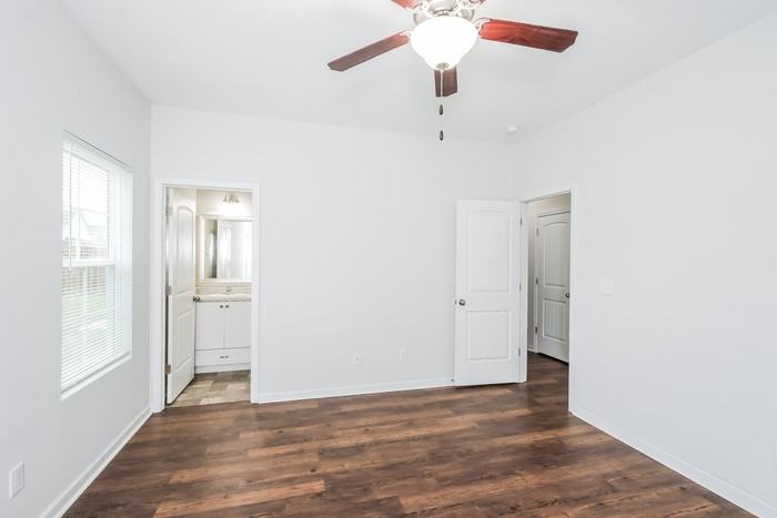 2193 Grove Landing Way - Photo 5 of 10