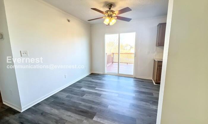 1021 Se Steeple Dr - Photo 5 of 25