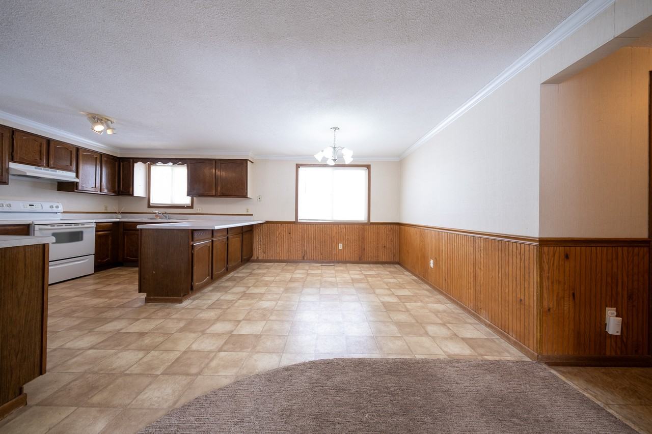 408 Edgar Pl #1 - Photo 6 of 35