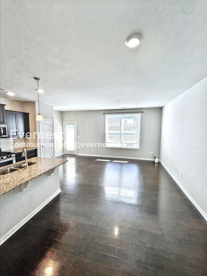 4152 Grapevine Loop - Photo 5 of 23