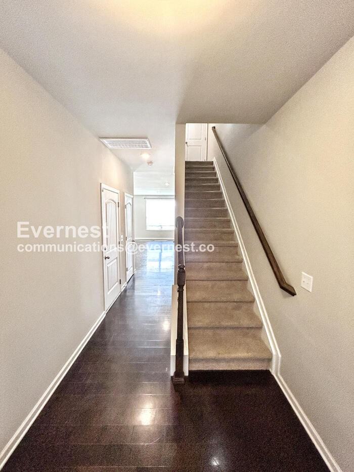 4152 Grapevine Loop - Photo 6 of 23