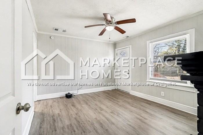 2984 Semmes St - Photo 5 of 22