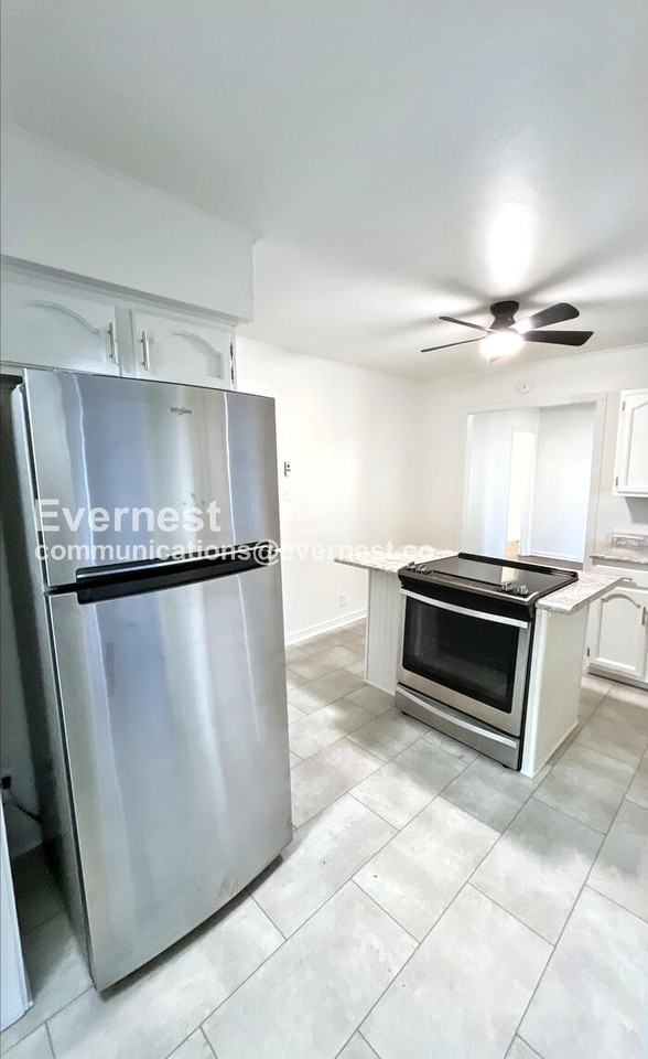 15 Walker Ave - Photo 5 of 29