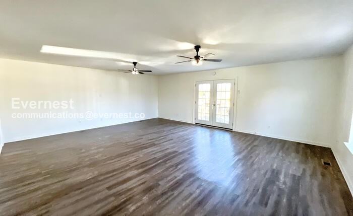 15 Walker Ave - Photo 7 of 29