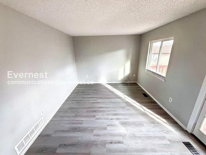 18988 E Montana Pl - Photo 4 of 22