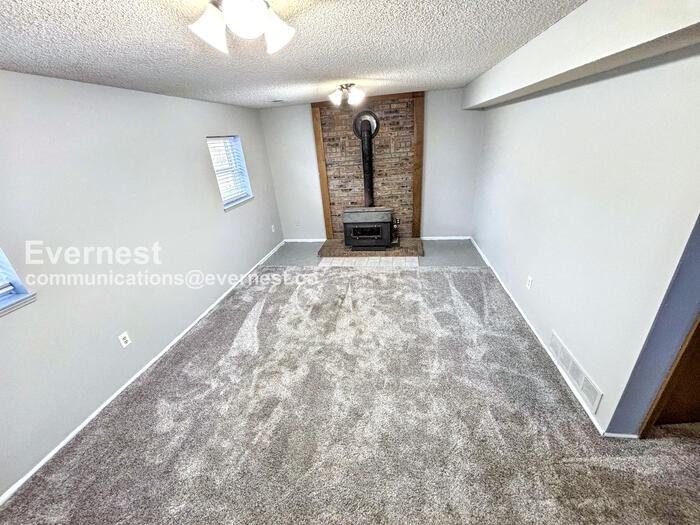 18988 E Montana Pl - Photo 5 of 22