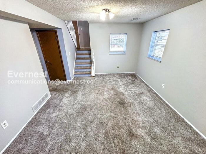 18988 E Montana Pl - Photo 6 of 22