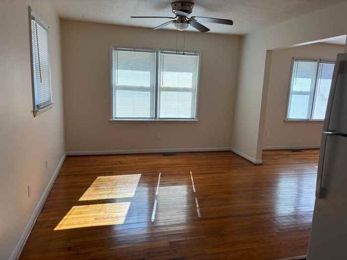 7522 Decatur Dr - Photo 4 of 14