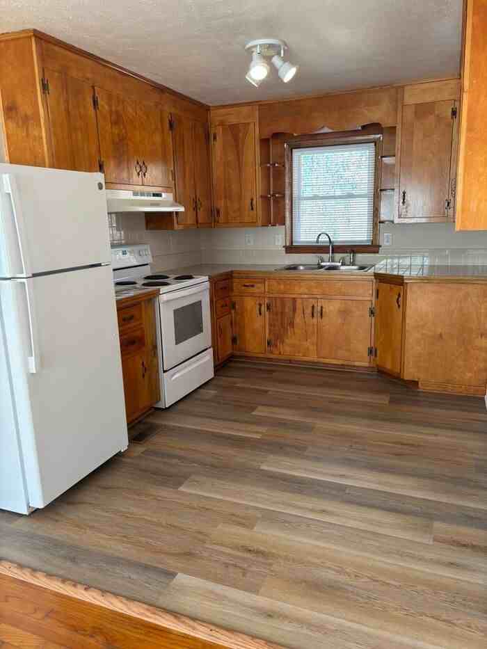 7522 Decatur Dr - Photo 5 of 14