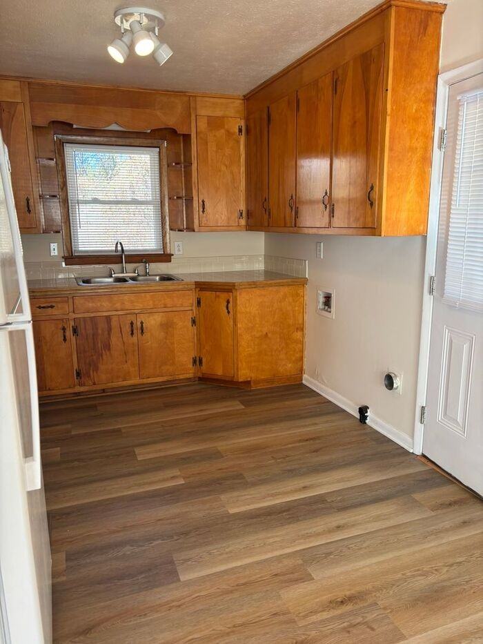 7522 Decatur Dr - Photo 6 of 14