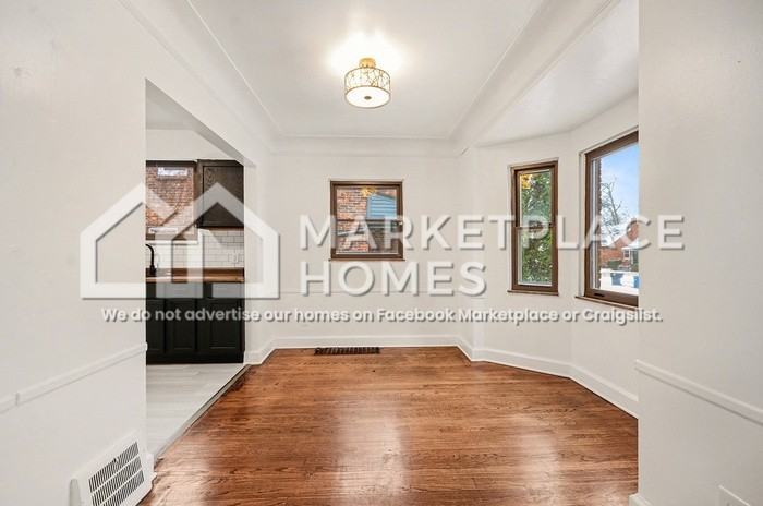 15866 Mansfield St - Photo 5 of 21