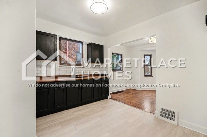 15866 Mansfield St - Photo 7 of 21