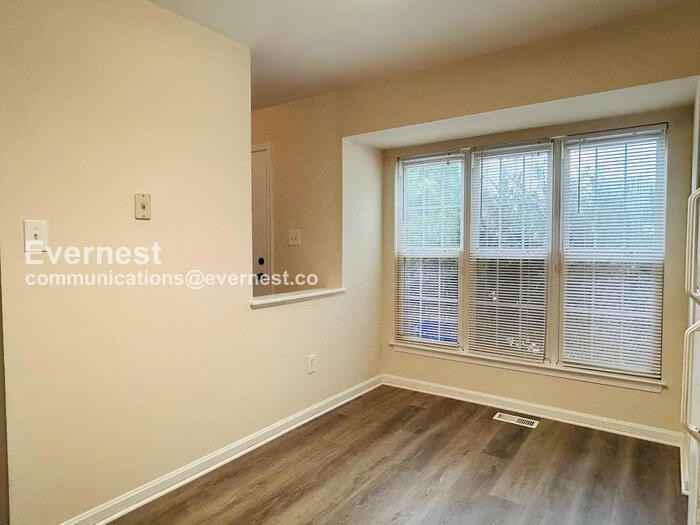 20865 Sandstone Sq - Photo 4 of 27