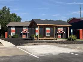 1802 S Pine St #2 - Photo 1 of 1