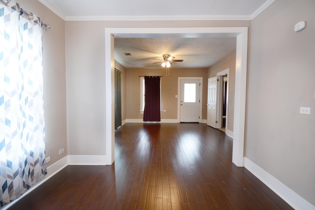 407 N Chappell Hill St #1 - Photo 2 of 21