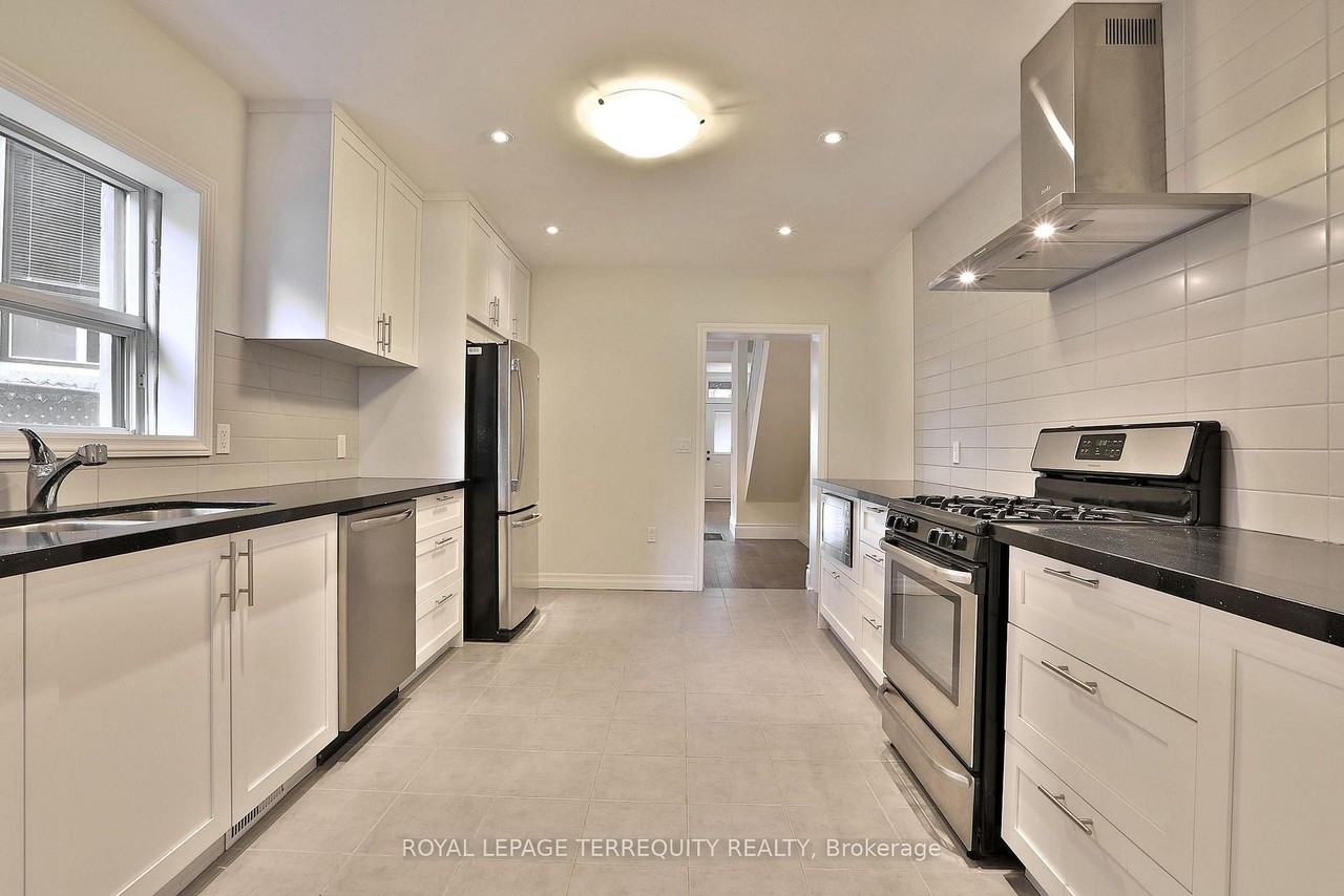 665 Crawford Street - Photo 3 of 40