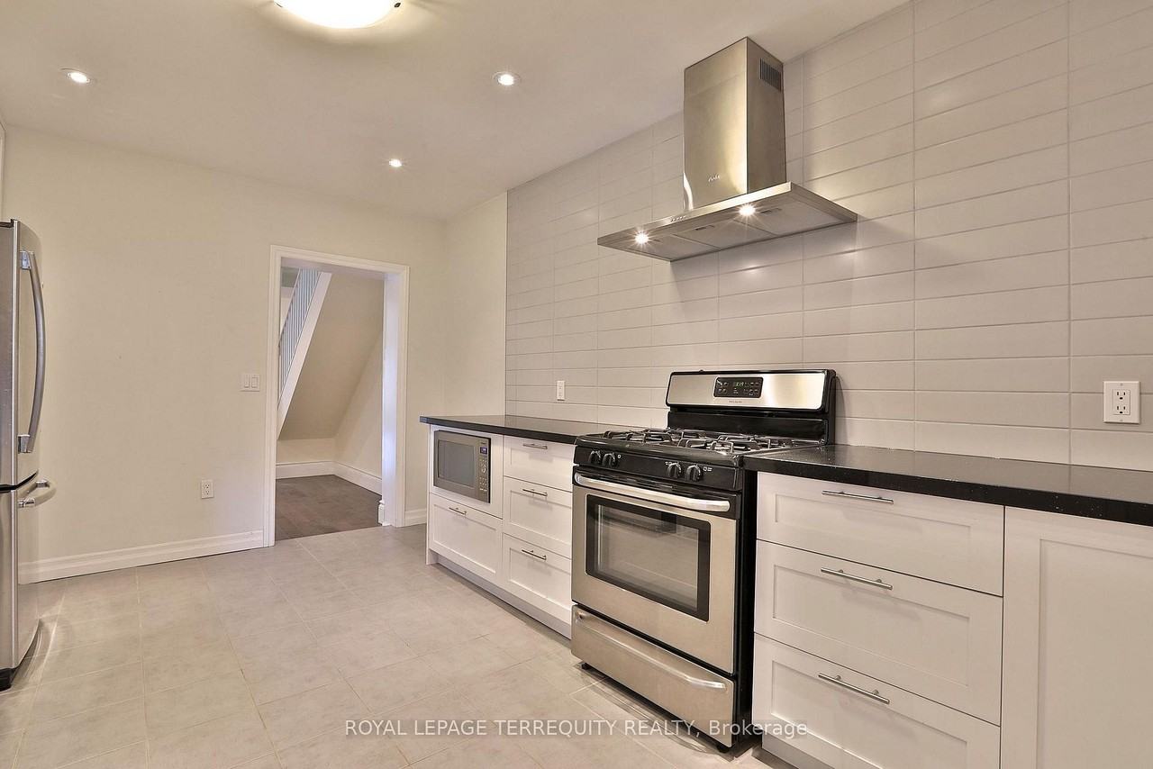 665 Crawford Street - Photo 7 of 40