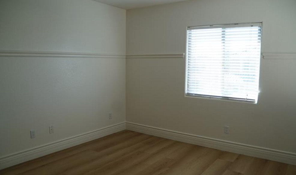 518 Center Green Dr #1 - Photo 2 of 28