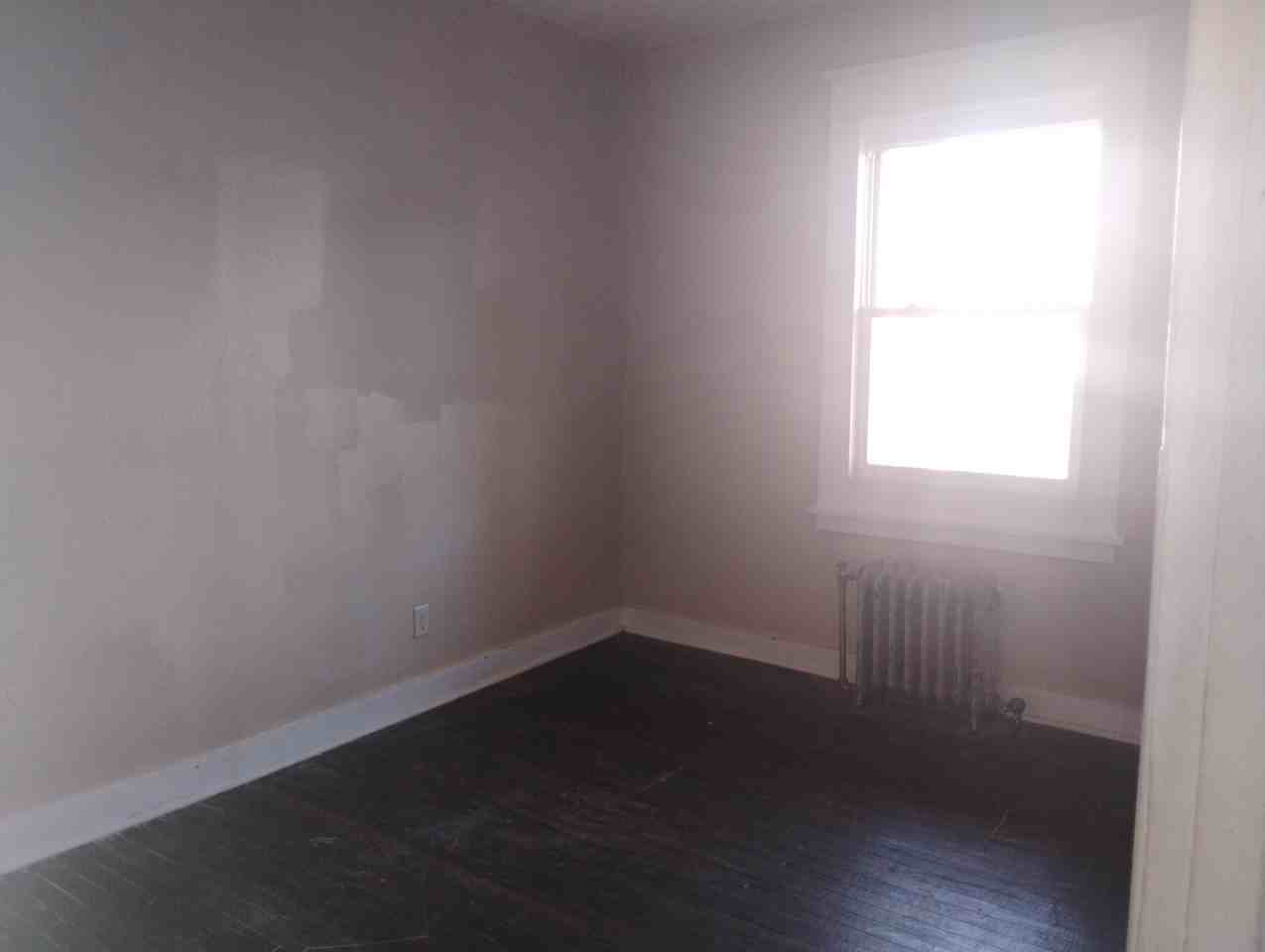 515 9th St #3 - Photo 4 of 4