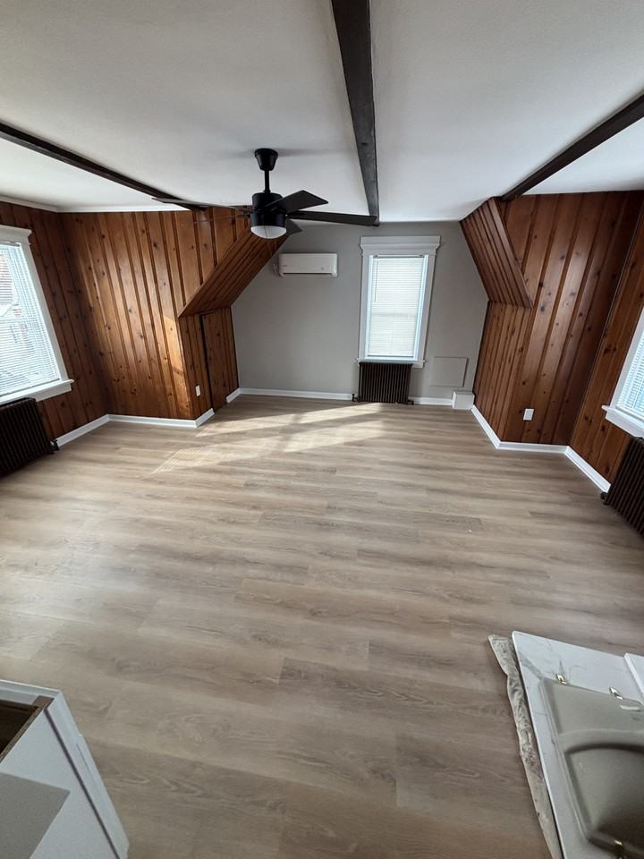 6 1/2 Lorewood Ave #A - Photo 5 of 8