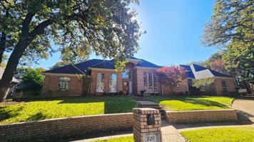 featured image of 920 Cat Hollow Ct #NA