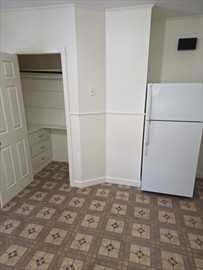 77 Albertina St #U1R - Photo 2 of 11