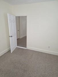 77 Albertina St #U1R - Photo 3 of 11