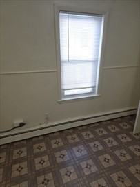 77 Albertina St #U1R - Photo 6 of 11