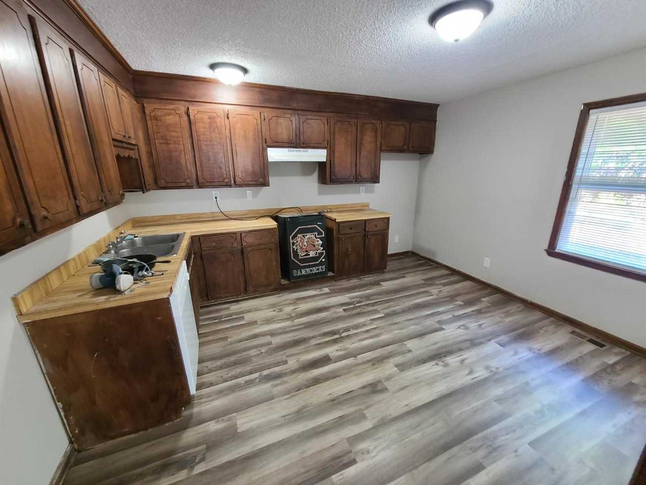 134 Calvin Court - Photo 5 of 10