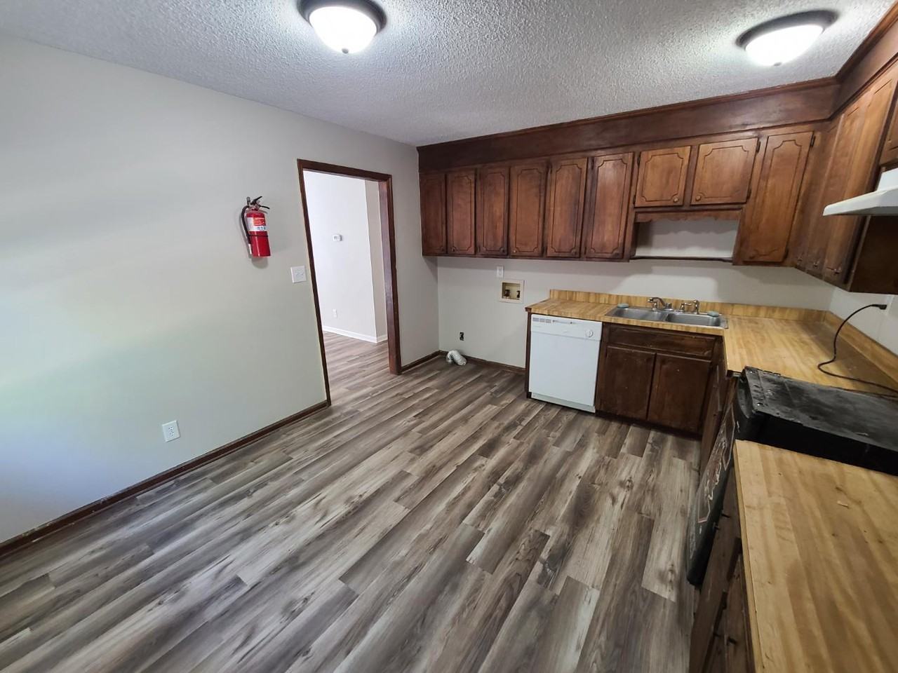 134 Calvin Court - Photo 7 of 10