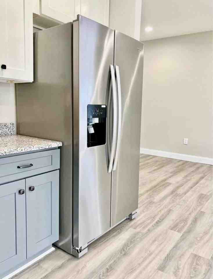 1330 Maid Marian Ln Ne #1330 - Photo 2 of 17