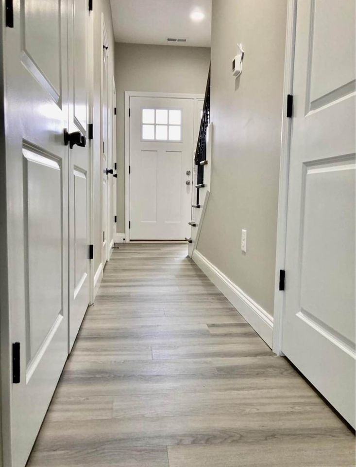 1330 Maid Marian Ln Ne #1330 - Photo 5 of 17