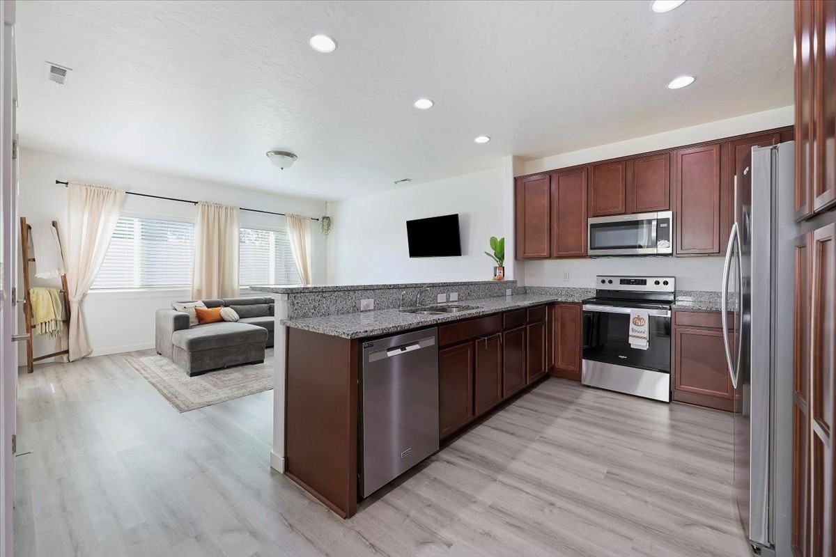 5720 Cherry Ln #5720 - Photo 5 of 16