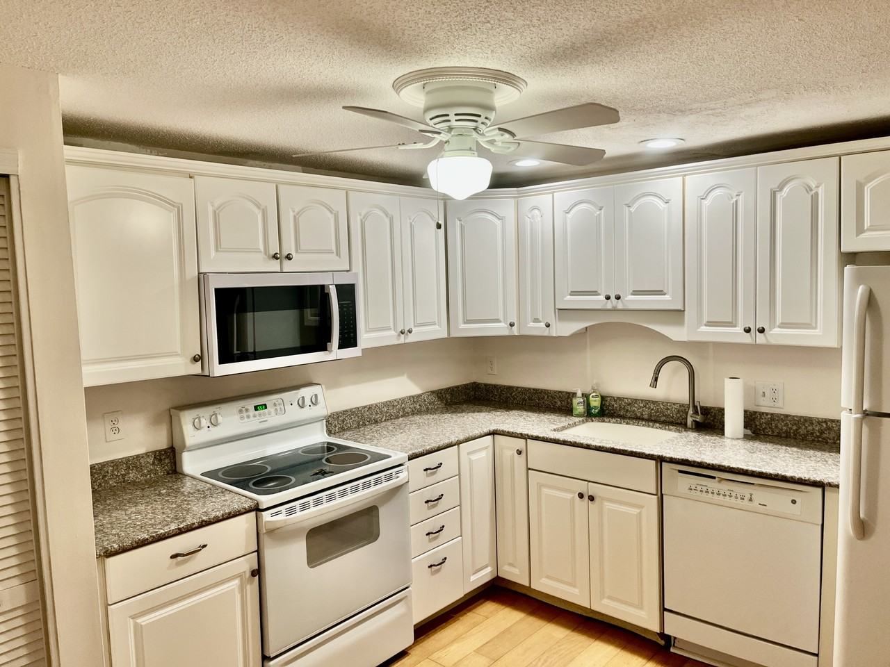 37 Heather Rdg #37 - Photo 7 of 19