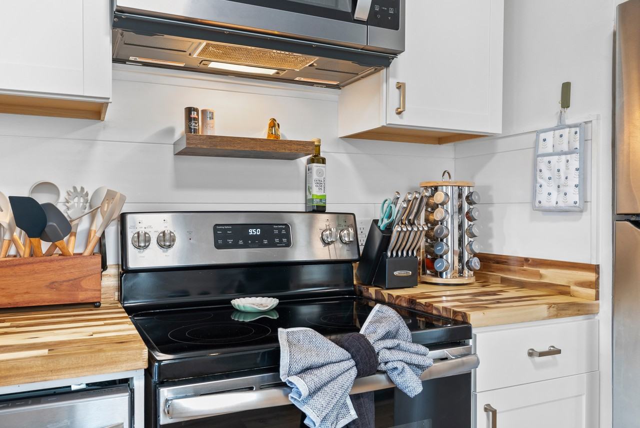 201 Perrymont Ave #NA - Photo 7 of 16