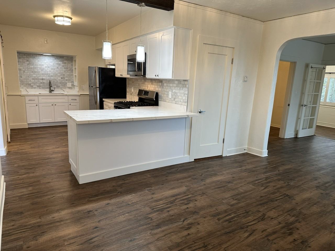 675 Alhambra St #675 - Photo 4 of 17