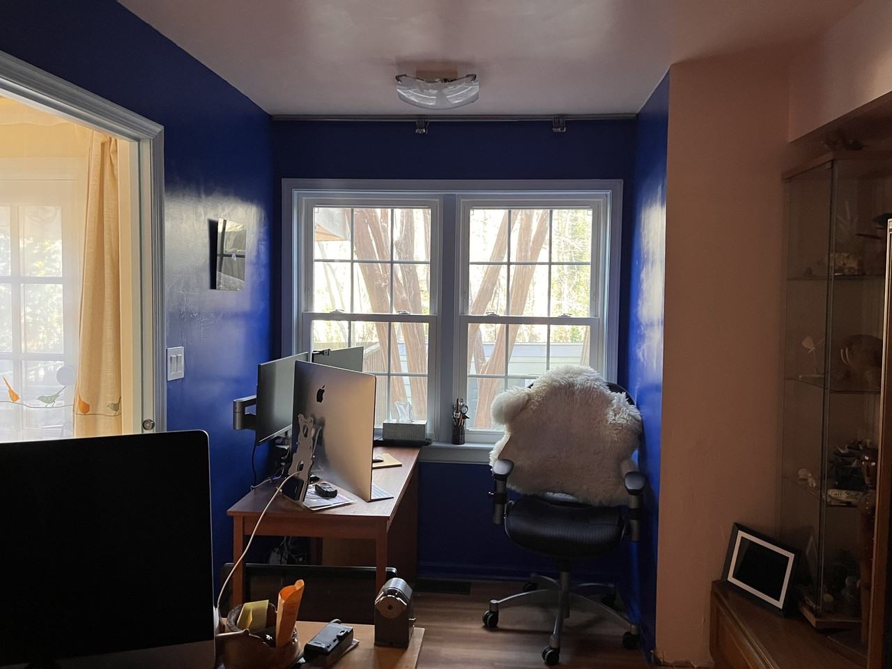 101 Barbary Ct - Photo 2 of 10